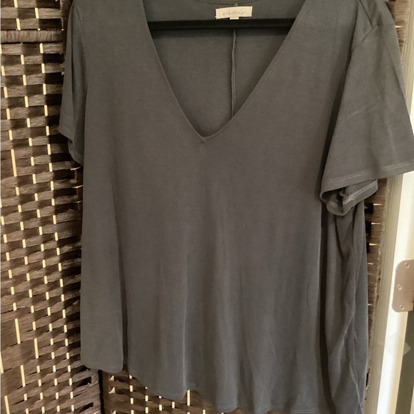 V-Neck Top - Picture 1 of 4